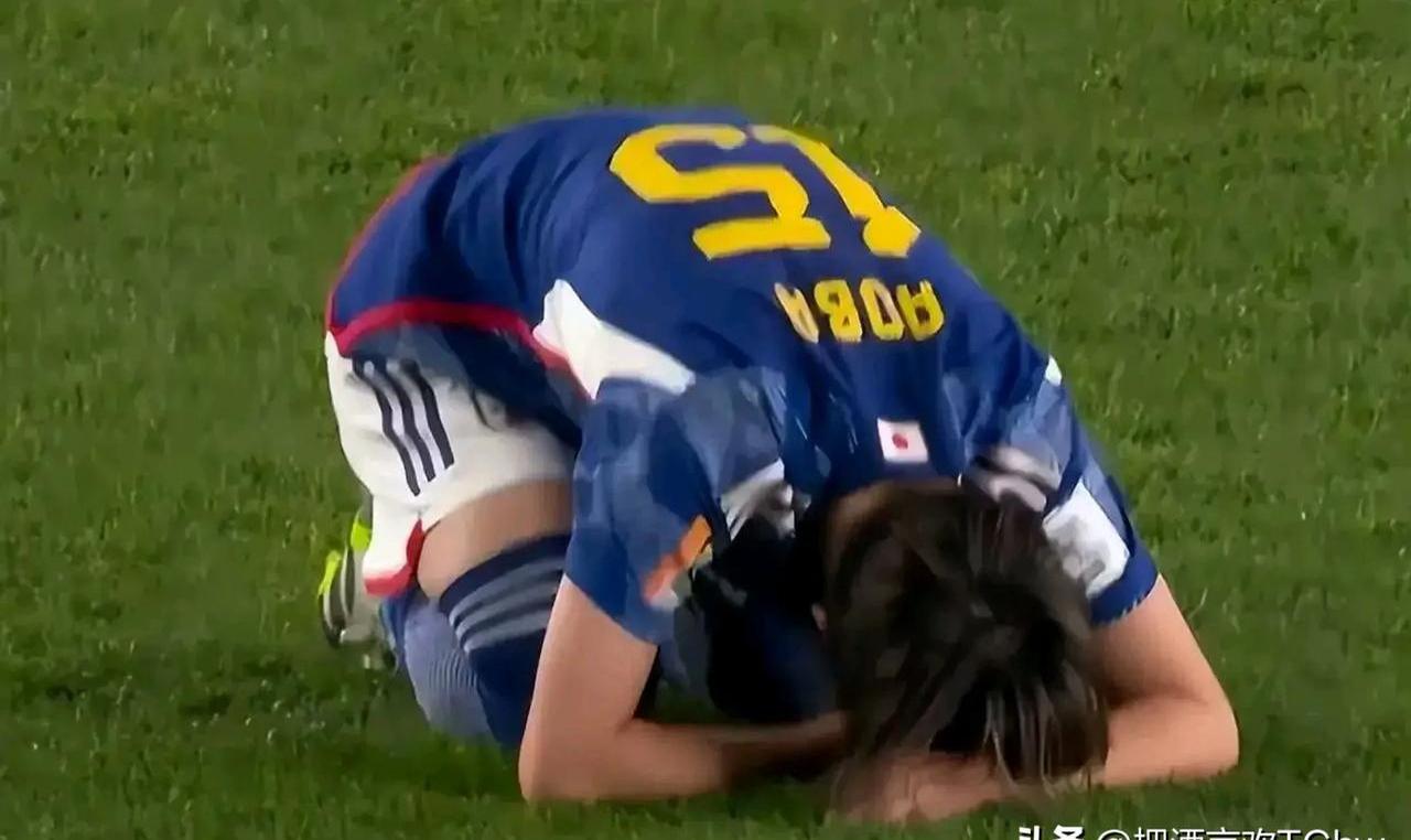 观看亚冠比赛时殴打中国球迷致其重伤骨折，日本
