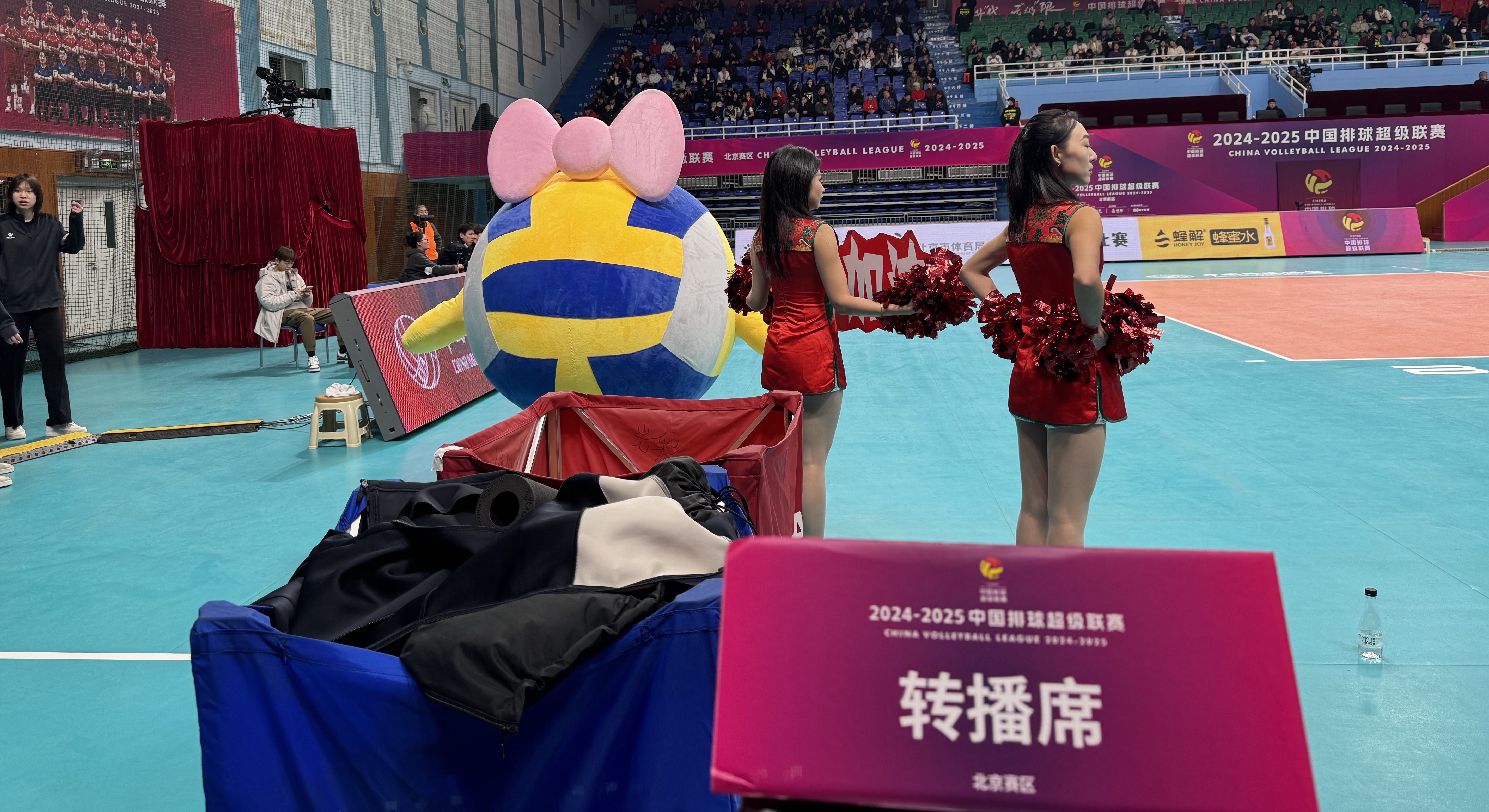 凯发体育平台-利兹联士气高涨，主场取胜稳固联赛地位